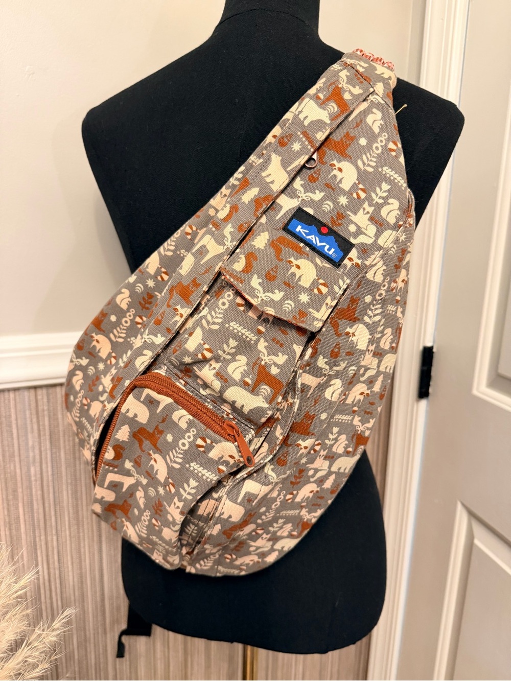 KAVU Rope Sling Bag Woodland Animal Print Cotton Crossbody Backpack